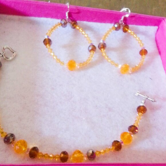 Swarovski Crystal Hand-Made Chocolate Orange Yellow Earring Bracelet set - Picture 3 of 11